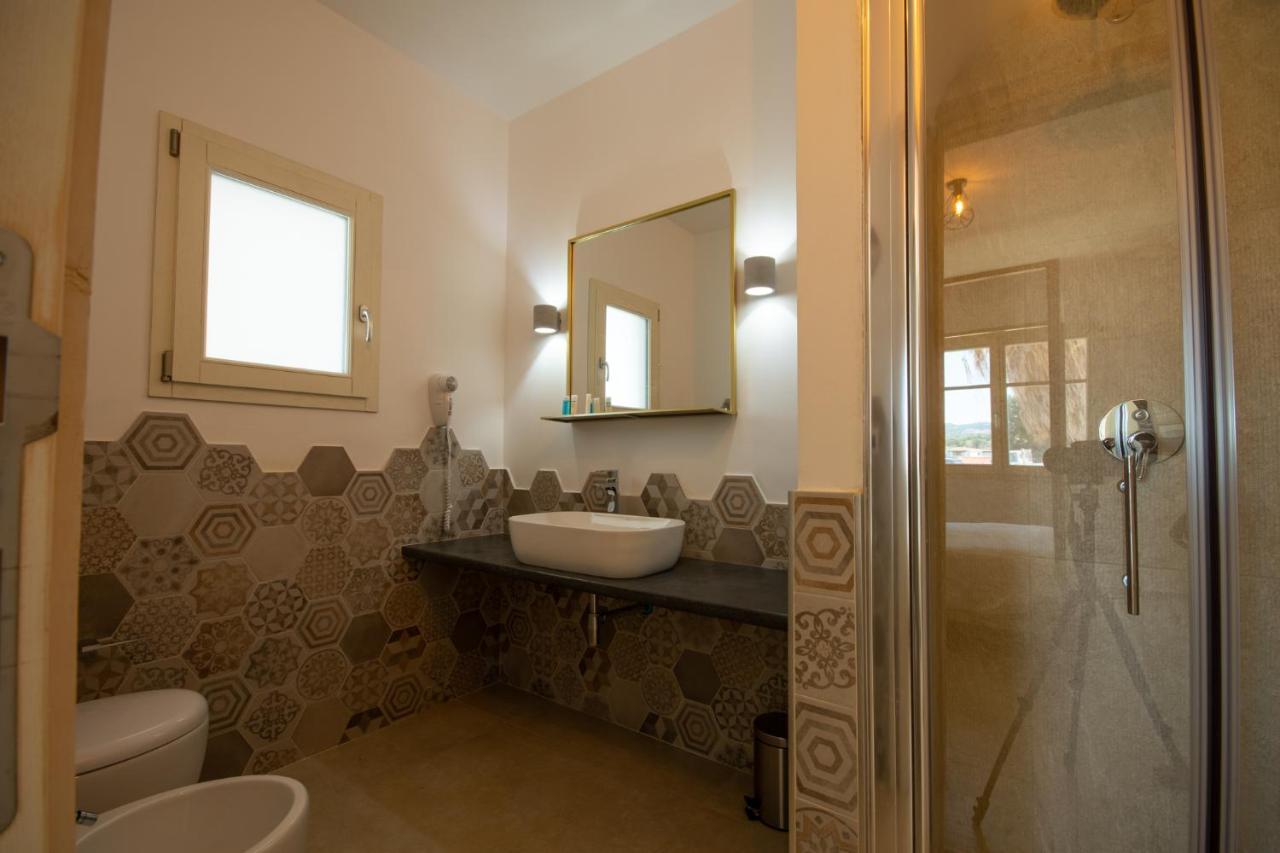 Enaja - Luxury Retreat Aparthotel Budoni Luaran gambar