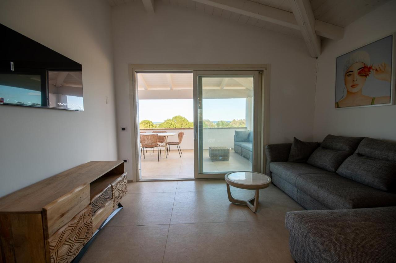 Enaja - Luxury Retreat Aparthotel Budoni Luaran gambar